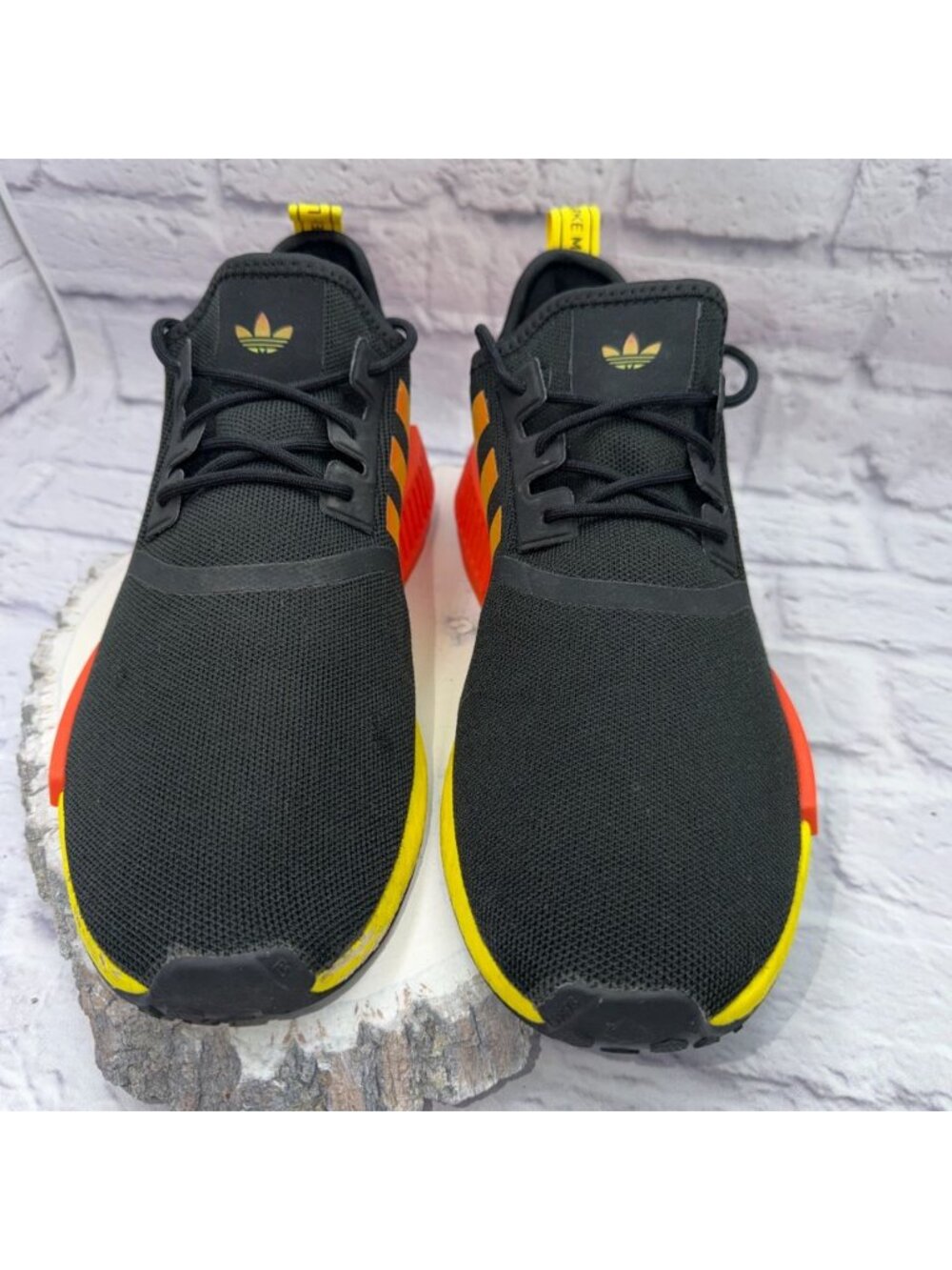 adidas NMD_R1 Men's Lace-Up Low Top Sneakers Black Yellow Size 12 Shoes - Picture 3 of 12